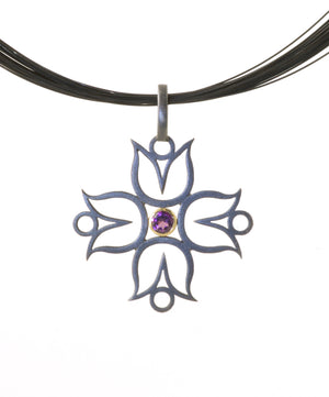 4 Lily pendant with Rhodolite garnet